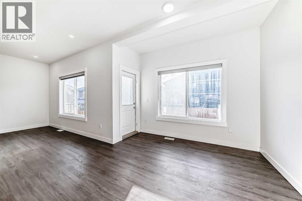 
          772 Edgefield Crescent
            <br/>
            <span>Strathmore</span>
            , 
            <span>AB</span>
             <span>T1P0H5</span>
         - Photo 12