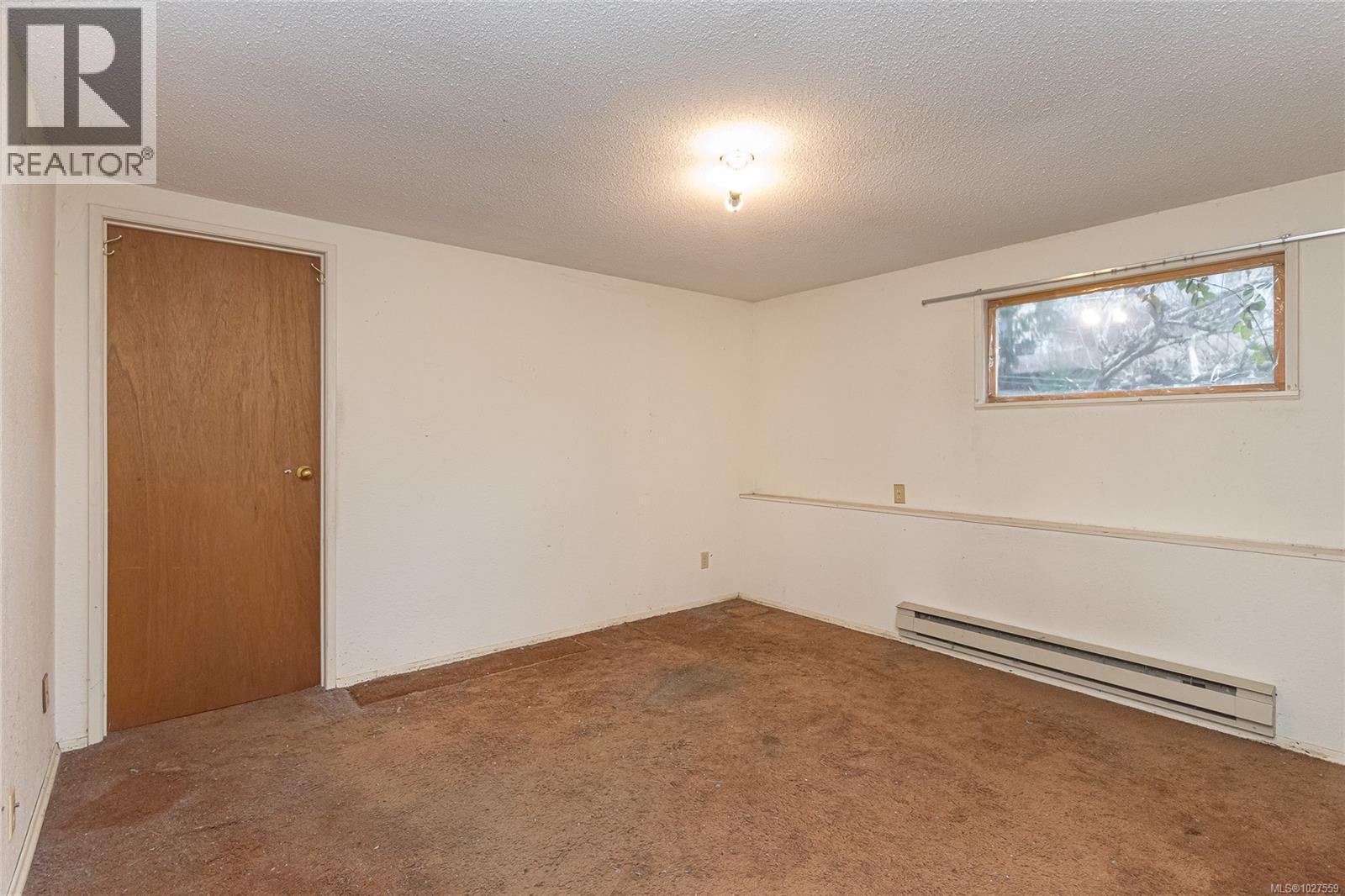  3903 Stockton Crescent, Saanich