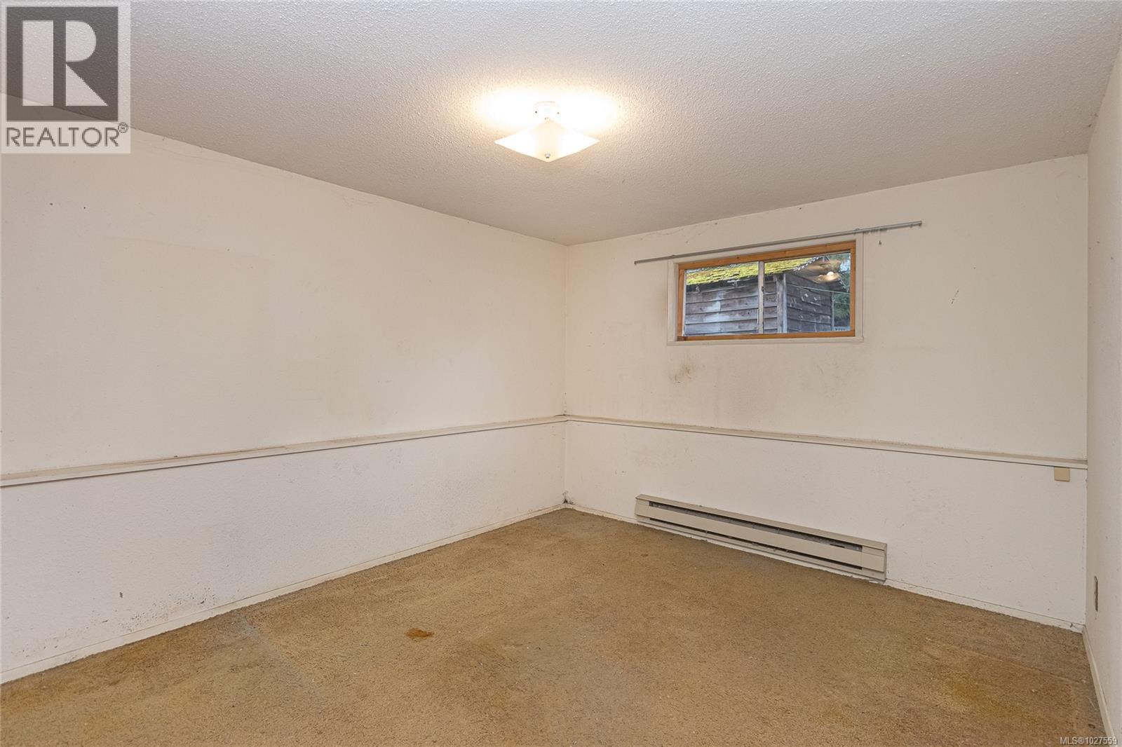  3903 Stockton Crescent, Saanich