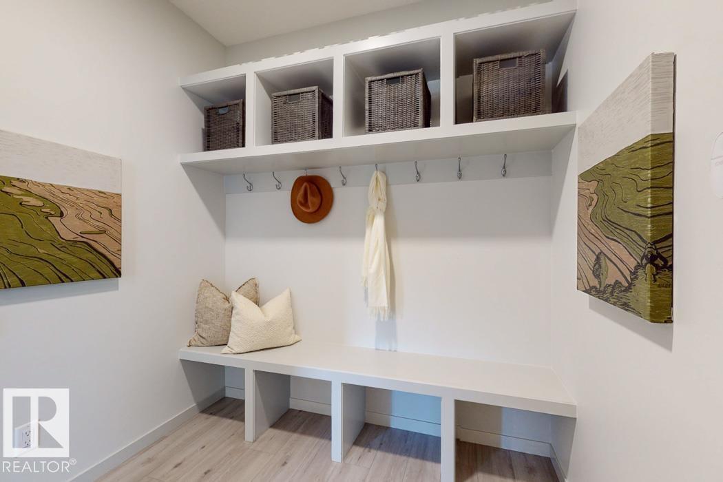8612 183 AV NW - 6