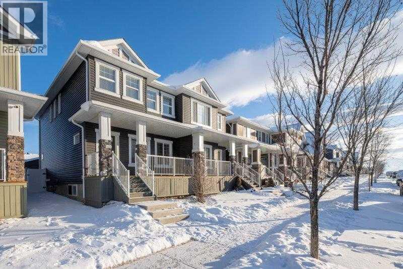 Single Family House for Sale in  Redstone Drive NE Redstone Calgary 