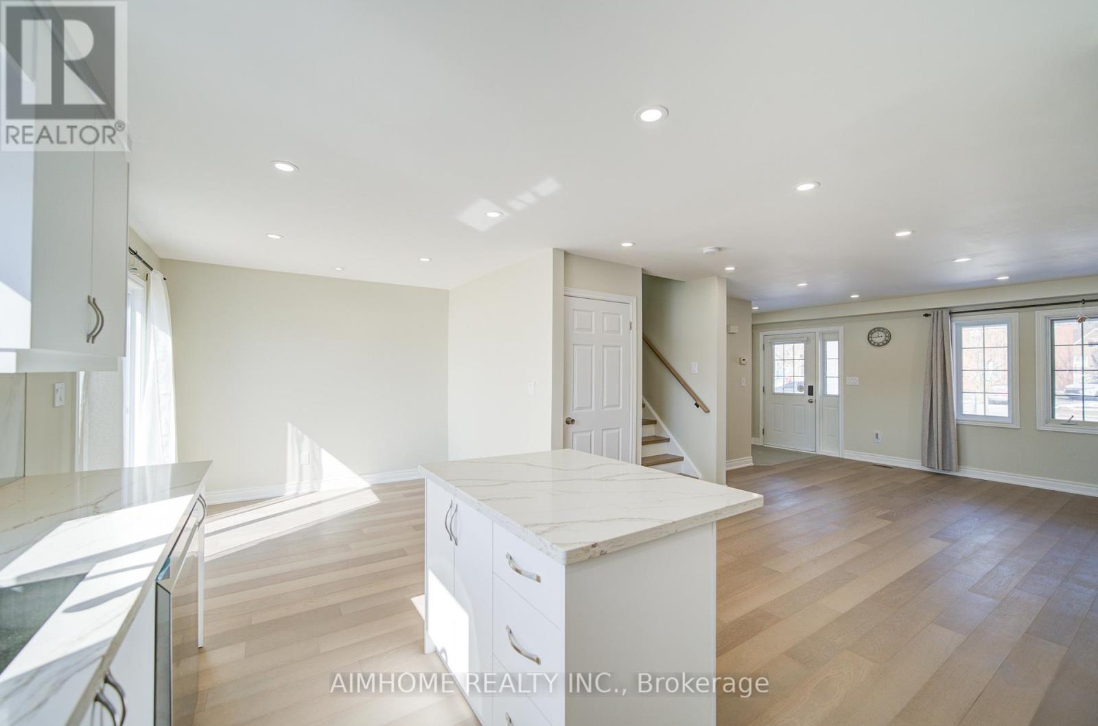 36 GRAND RIVER AVENUE - 14