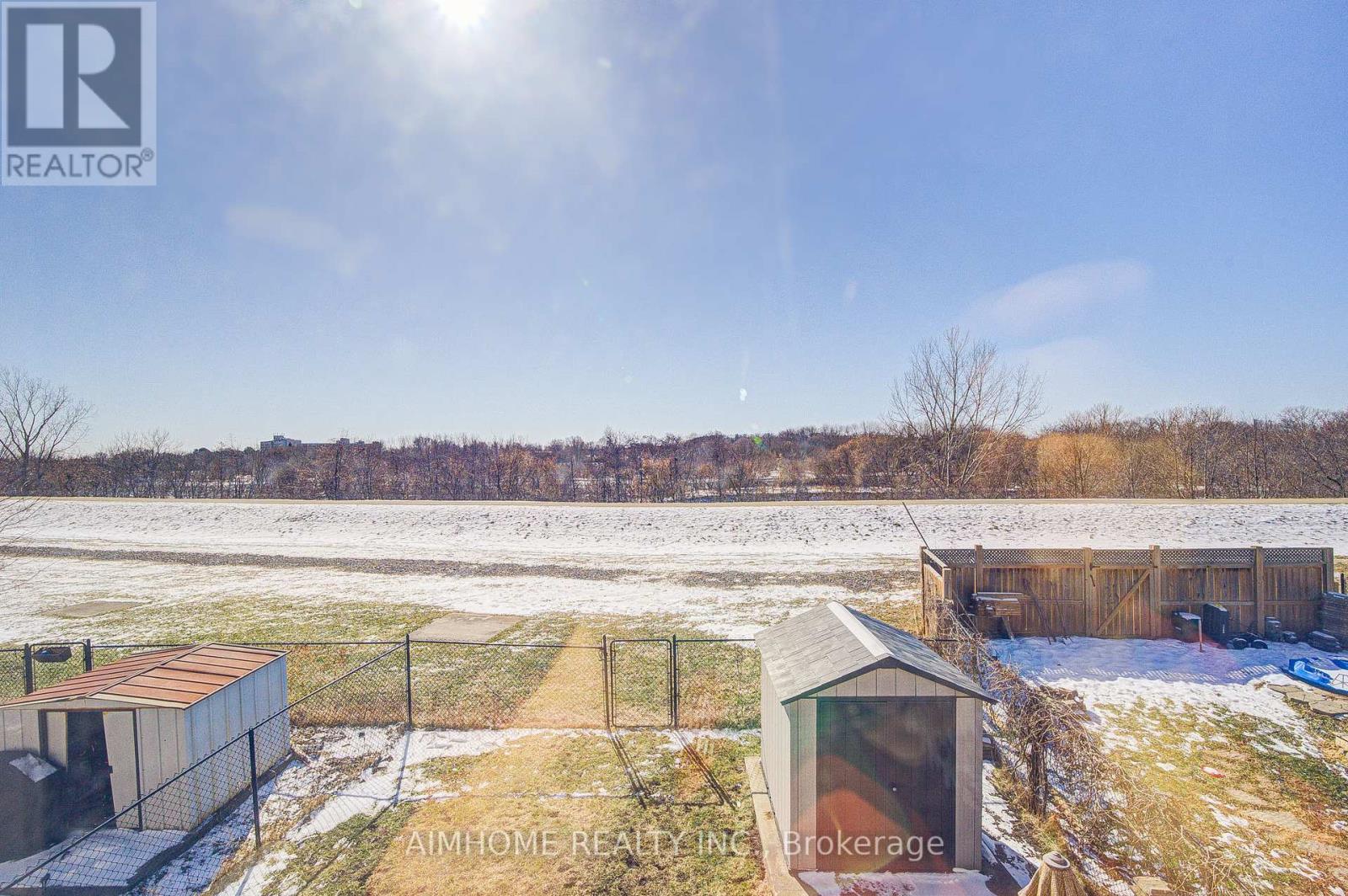 36 GRAND RIVER AVENUE - 25