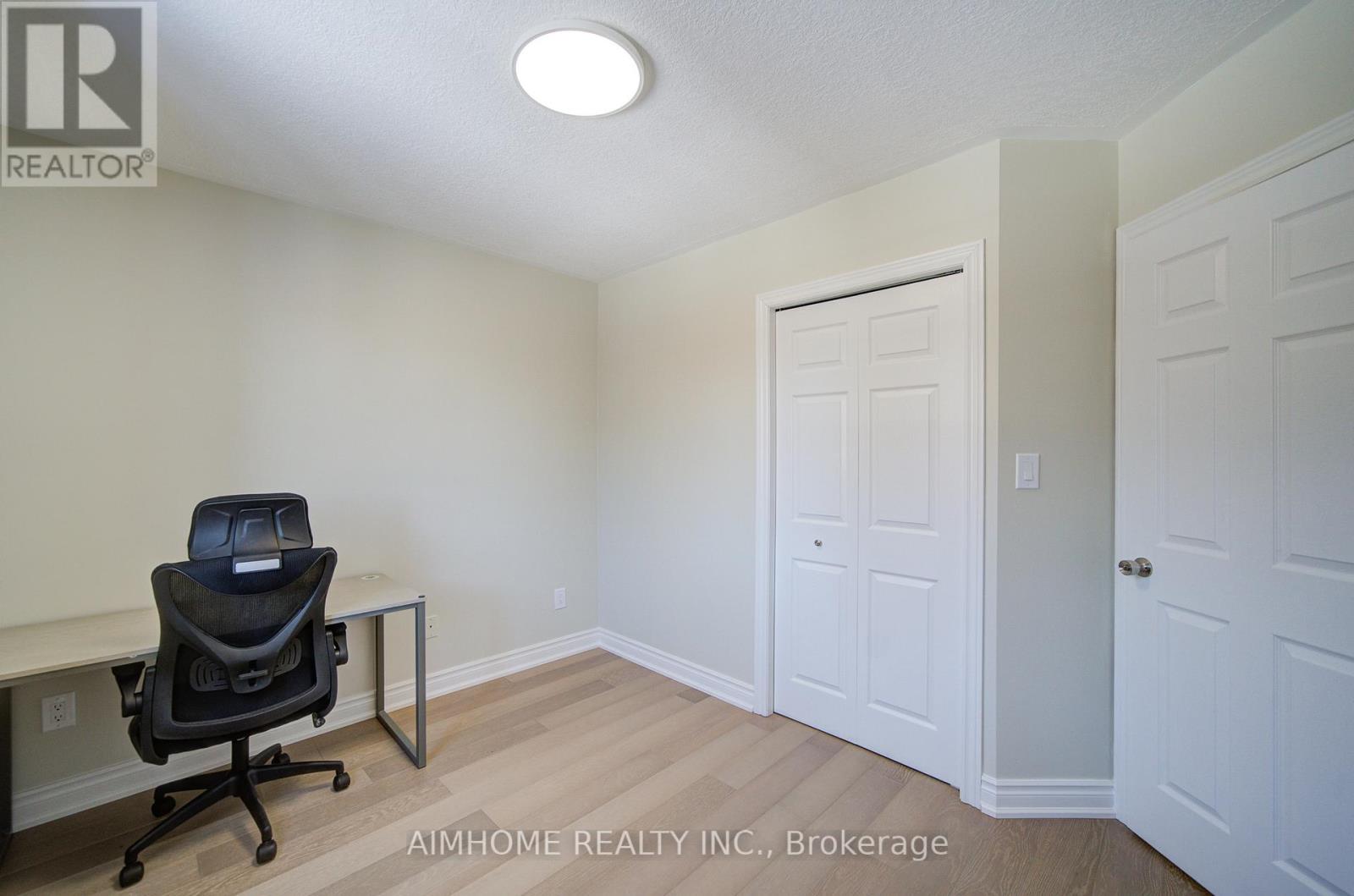 36 GRAND RIVER AVENUE - 32