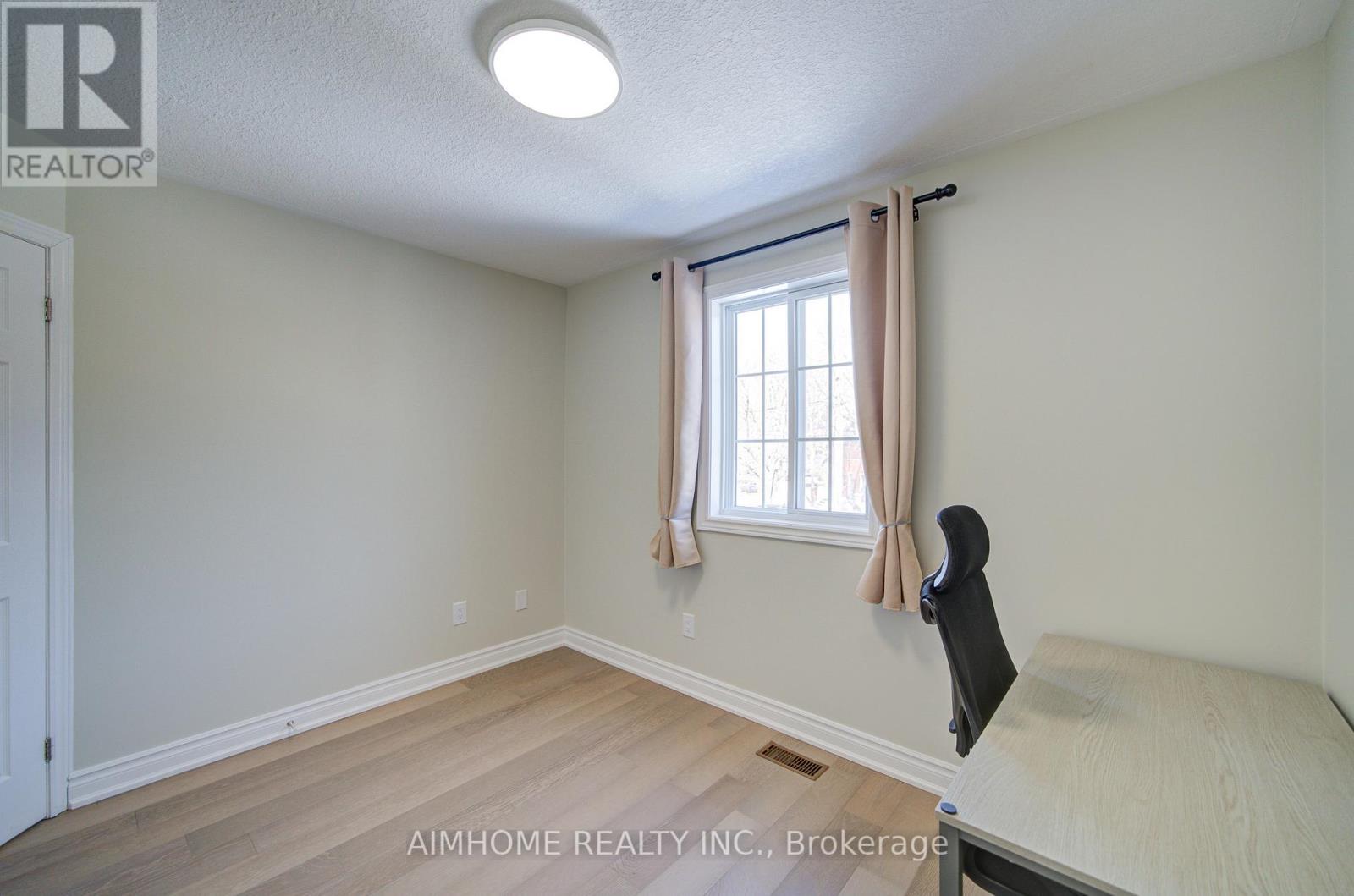 36 GRAND RIVER AVENUE - 33
