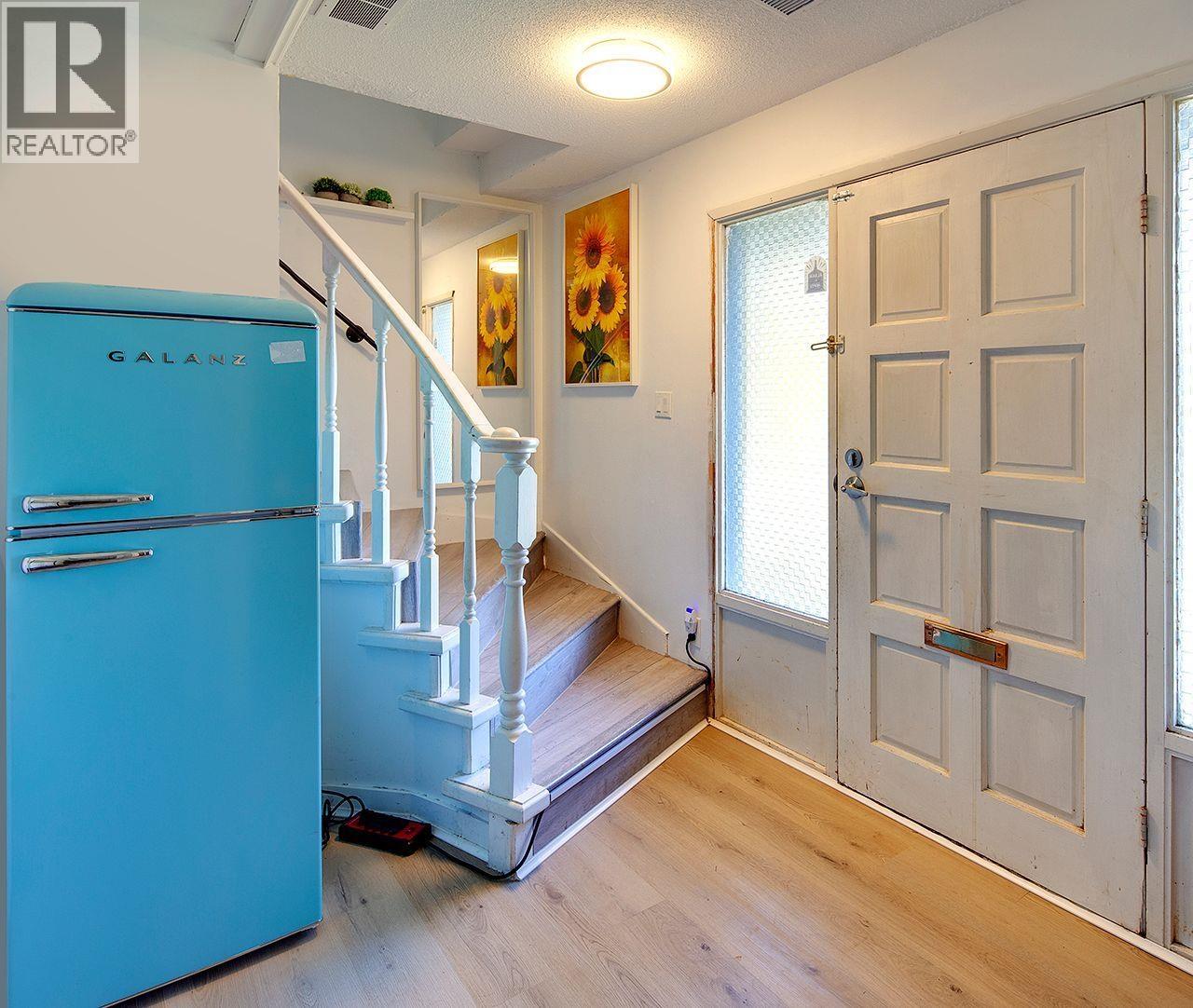 2132 ANITA DRIVE, Port Coquitlam