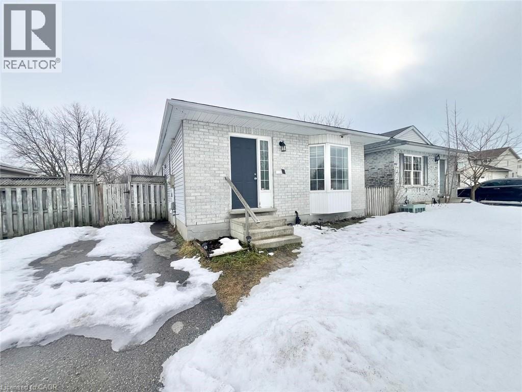 338 FLEMING Drive - 2