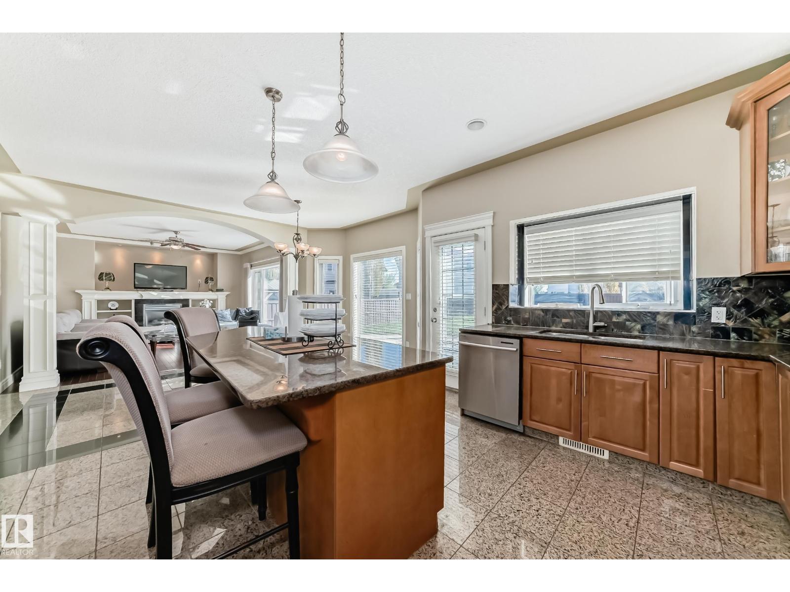 16104 136 ST NW, Edmonton