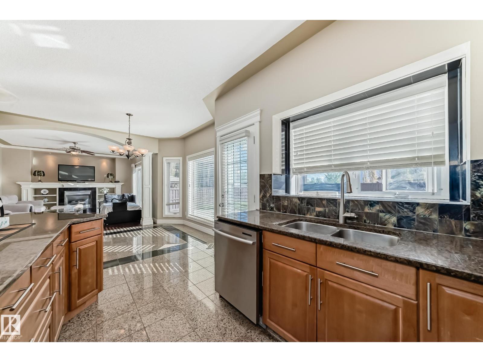 16104 136 ST NW, Edmonton