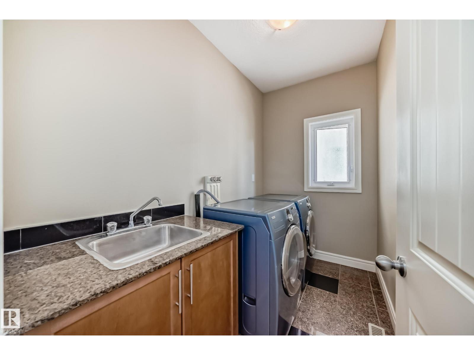 16104 136 ST NW, Edmonton