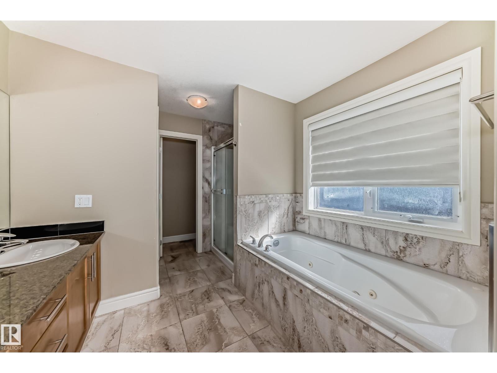 16104 136 ST NW, Edmonton