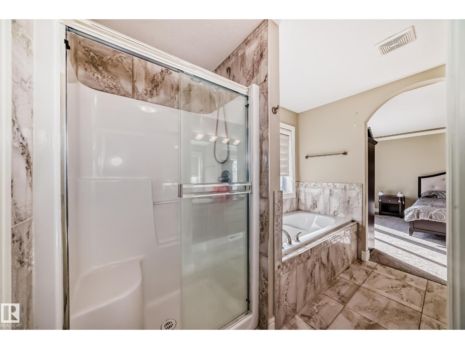 16104 136 ST NW, Edmonton