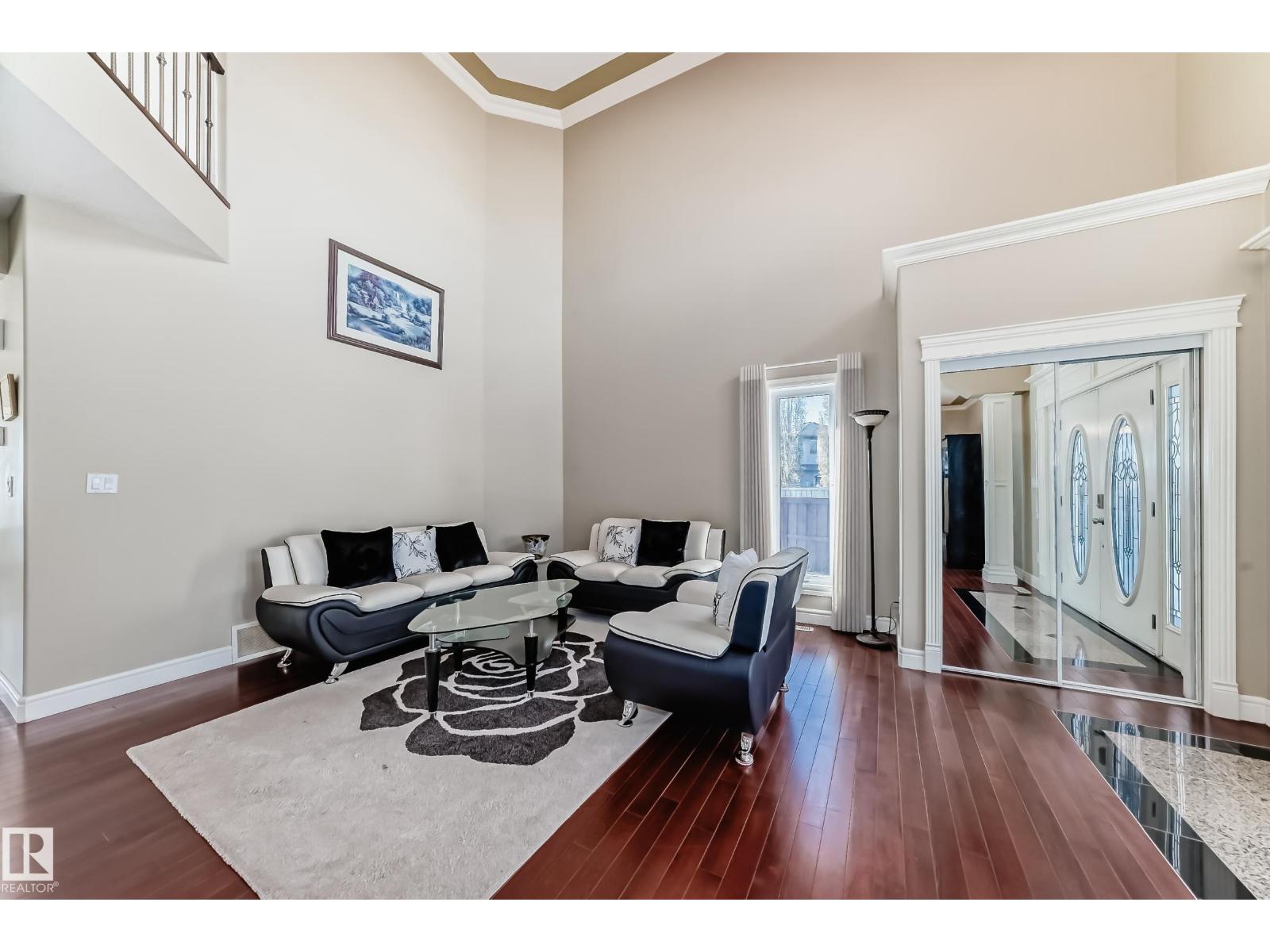 16104 136 ST NW - 5