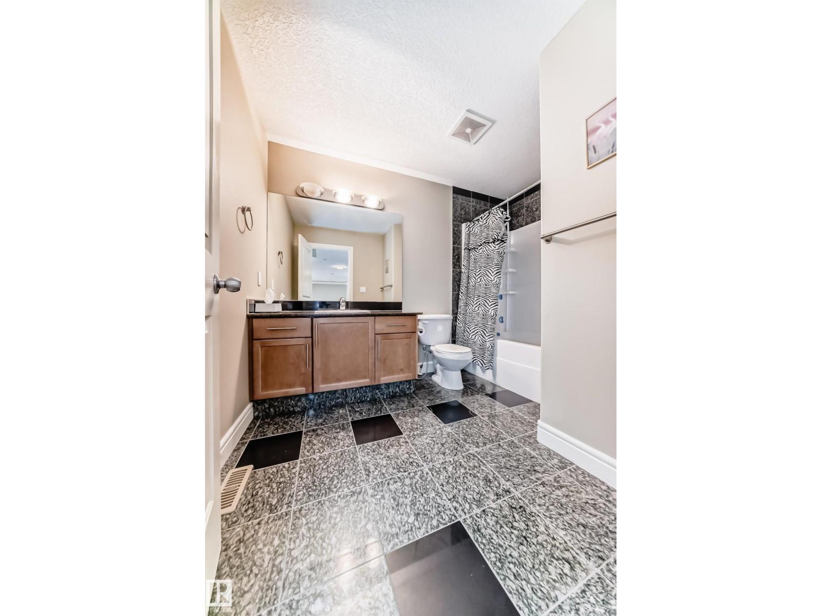 16104 136 ST NW, Edmonton