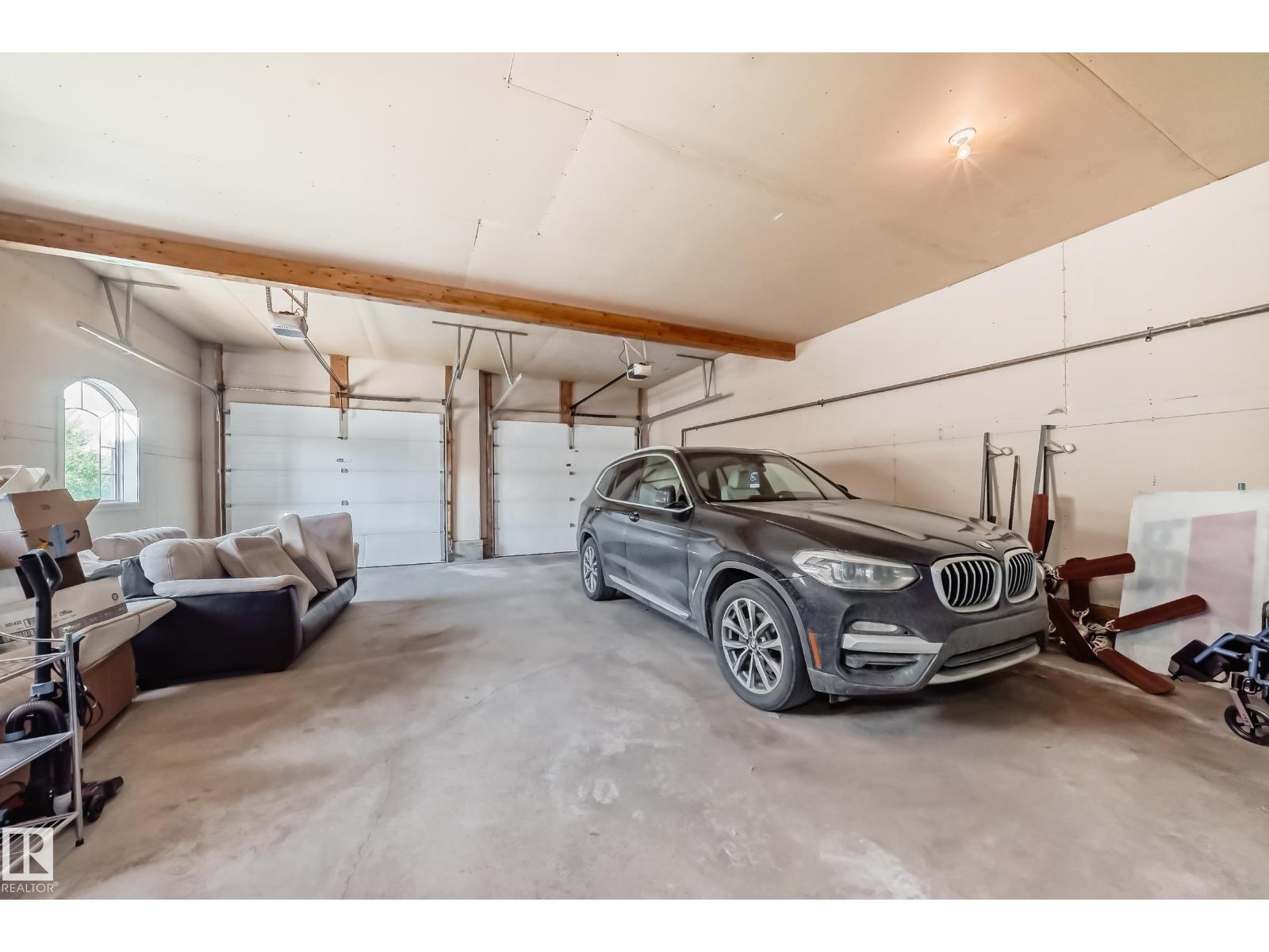 16104 136 ST NW, Edmonton