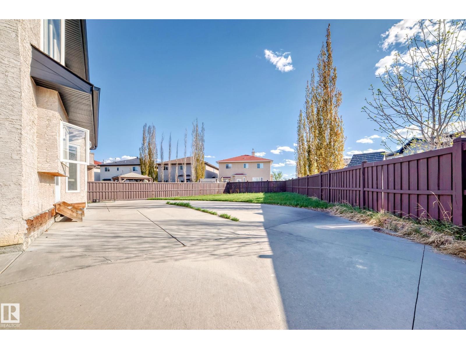 16104 136 ST NW, Edmonton