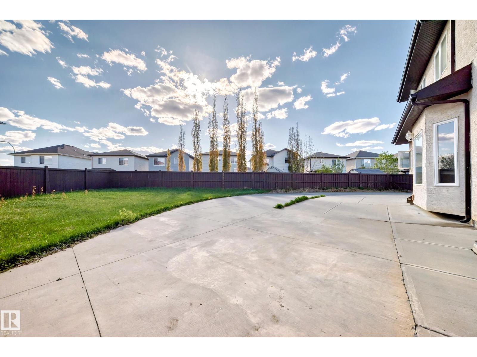 16104 136 ST NW, Edmonton