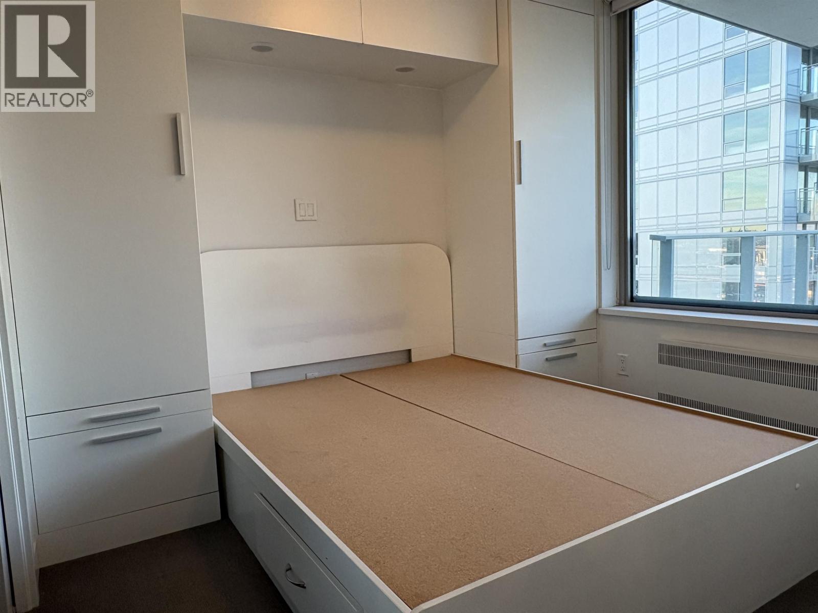 2005 8131 NUNAVUT LANE - Photo 3 of 14, Vancouver, British Columbia