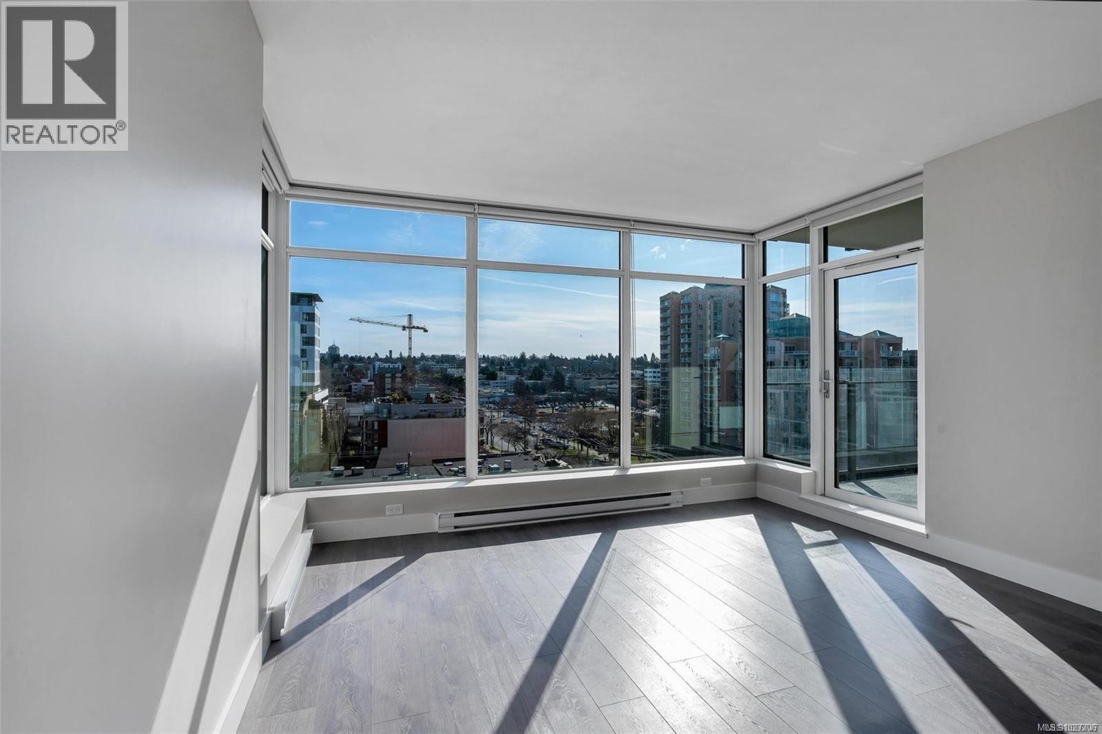 806 960 Yates Street, Victoria