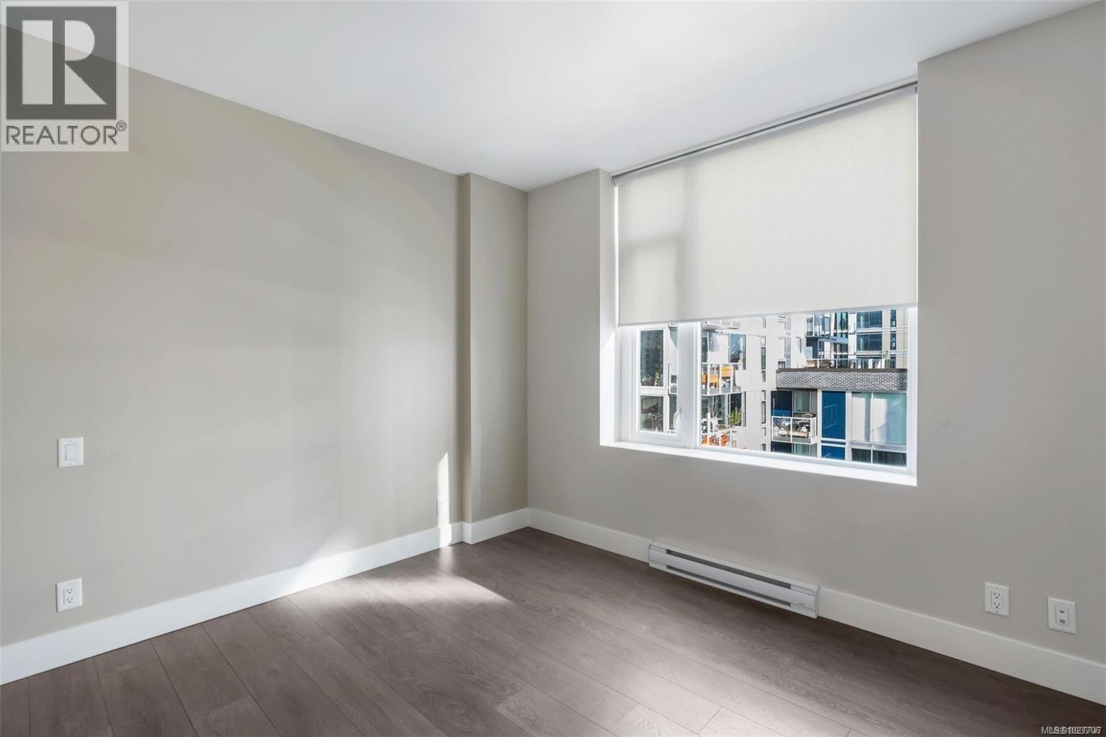 806 960 Yates Street, Victoria