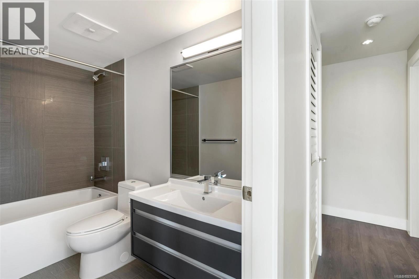 806 960 Yates Street, Victoria