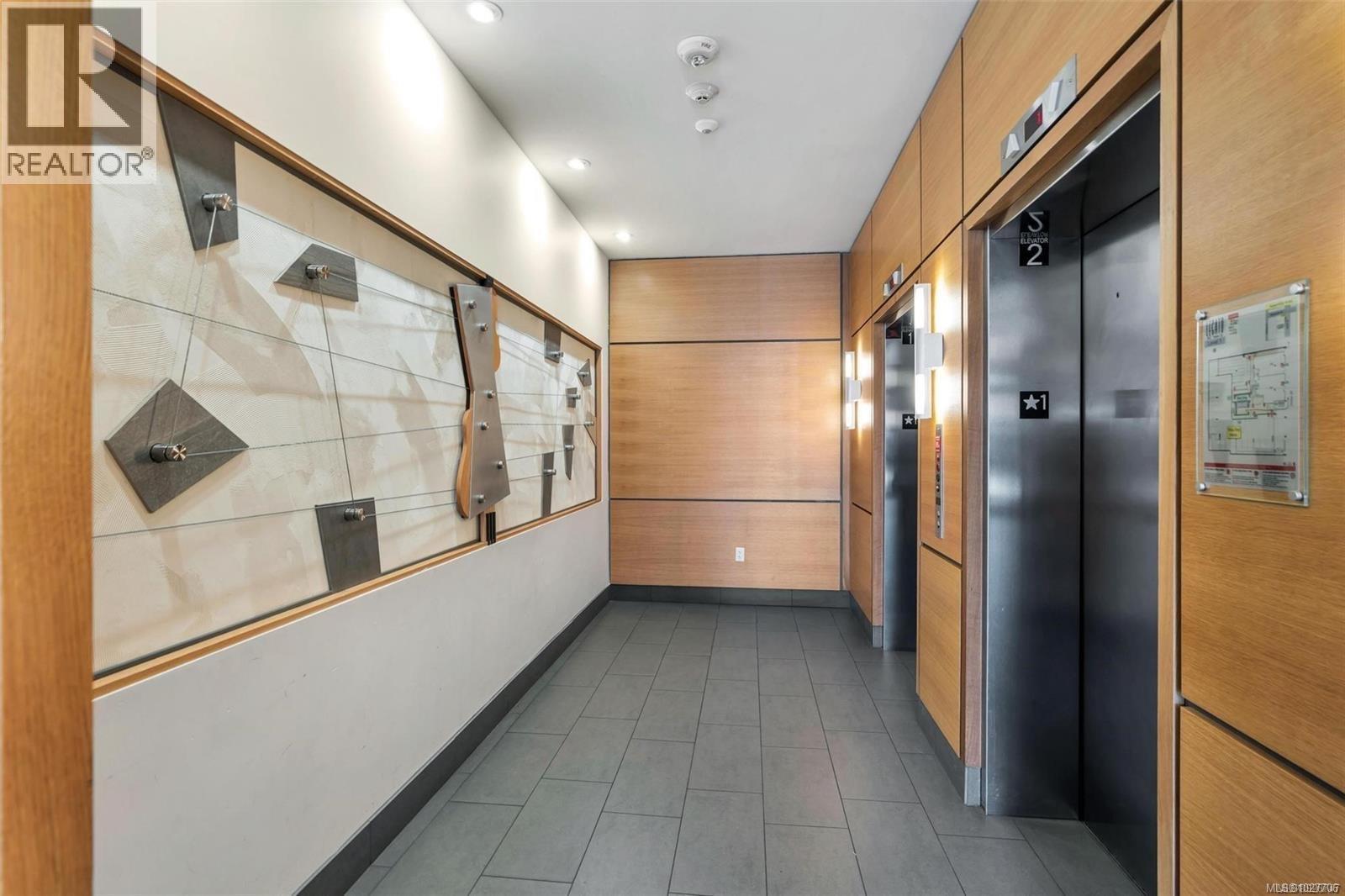 806 960 Yates Street, Victoria