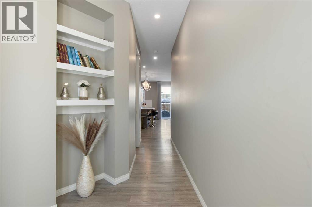 
          17 Carrington Manor Northwest
            <br/>
            <span>Calgary</span>
            , 
            <span>AB</span>
             <span>T3P0Z2</span>
        