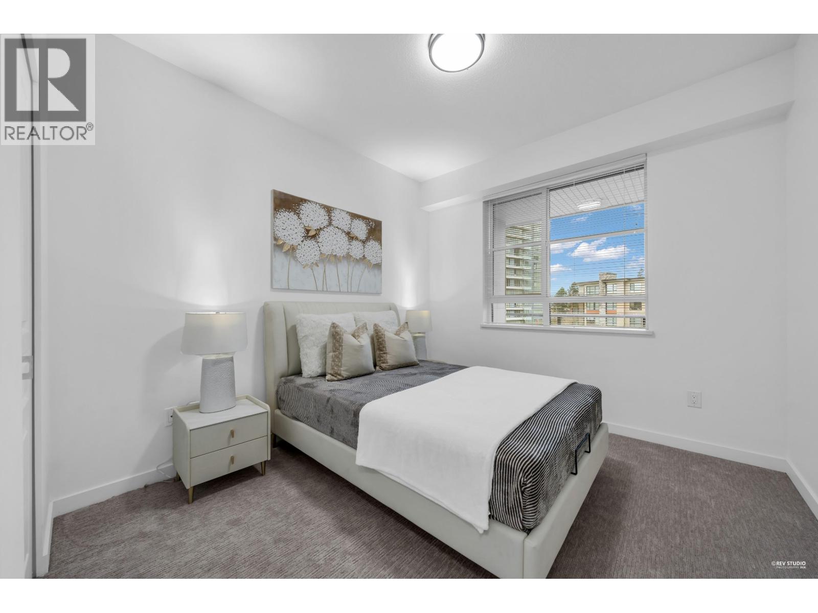 411 1152 WINDSOR MEWS, Coquitlam