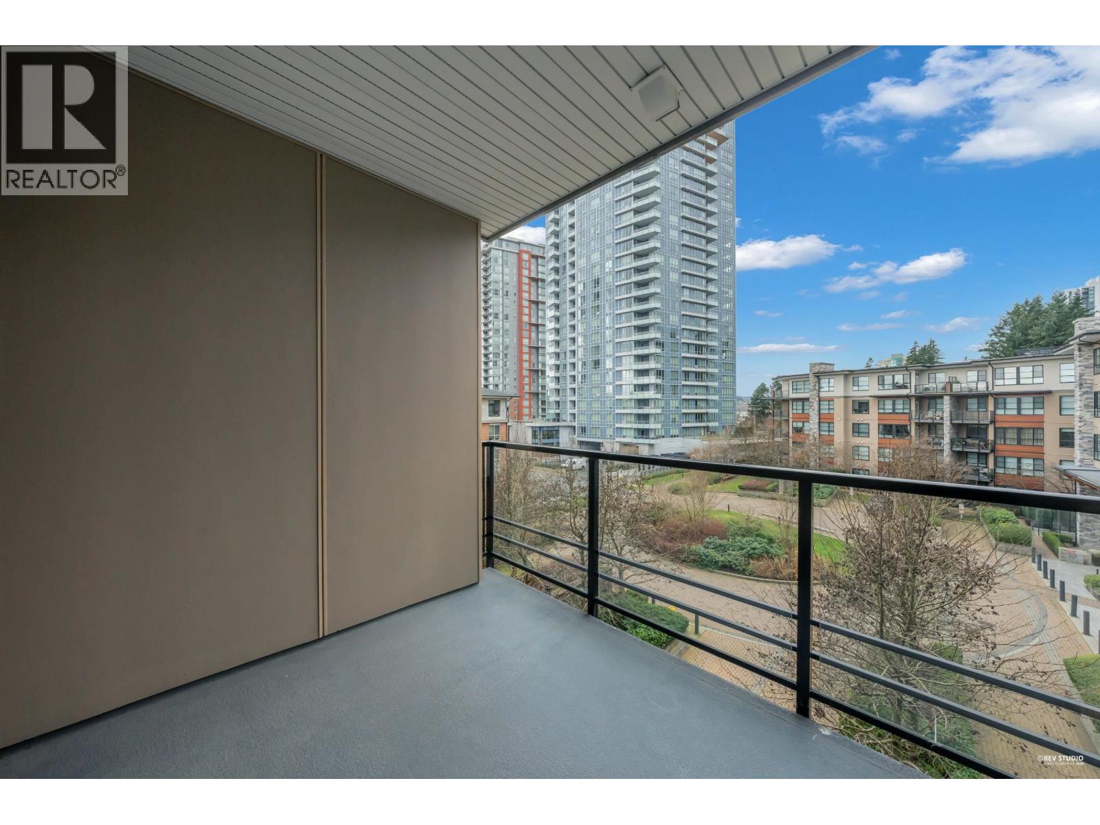 411 1152 WINDSOR MEWS, Coquitlam