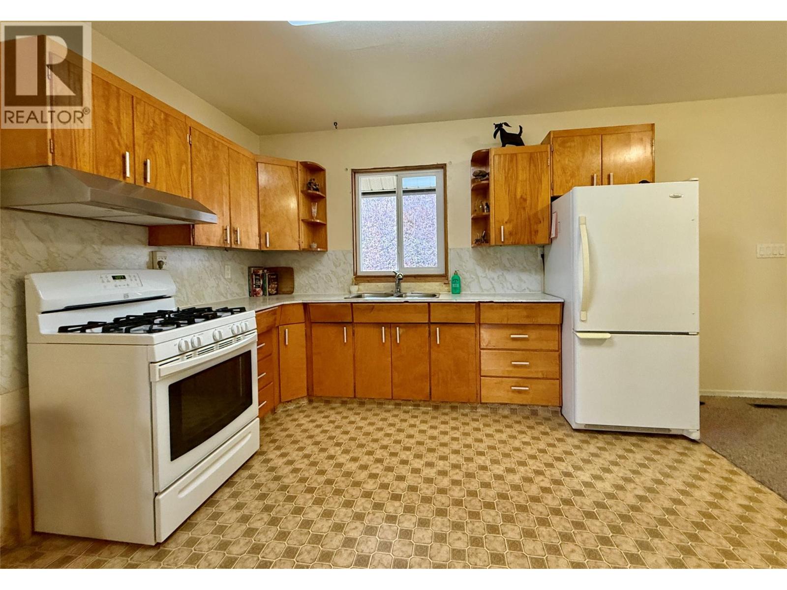 311 302nd Avenue, Kimberley