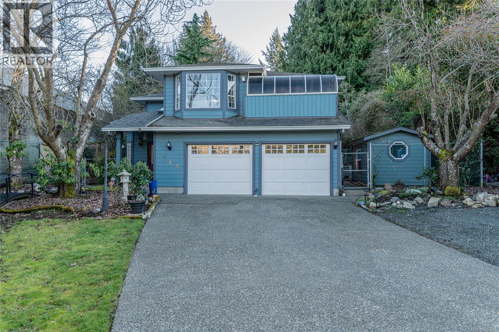  745 Cecil Blogg Drive, Colwood