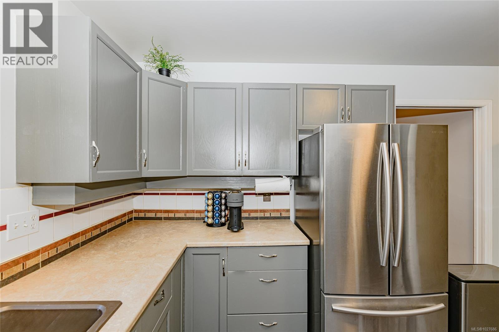  745 Cecil Blogg Drive, Colwood