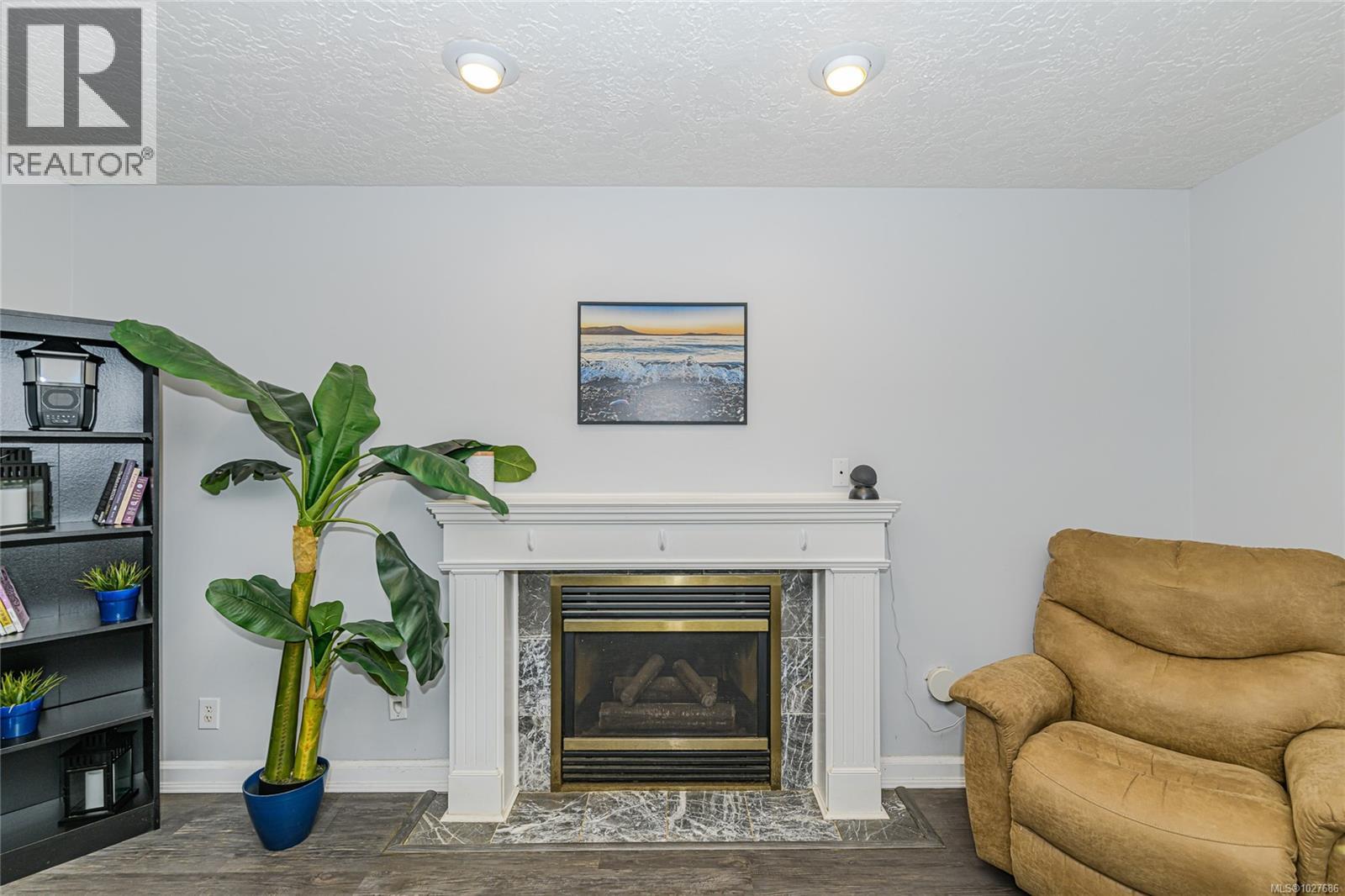  745 Cecil Blogg Drive, Colwood