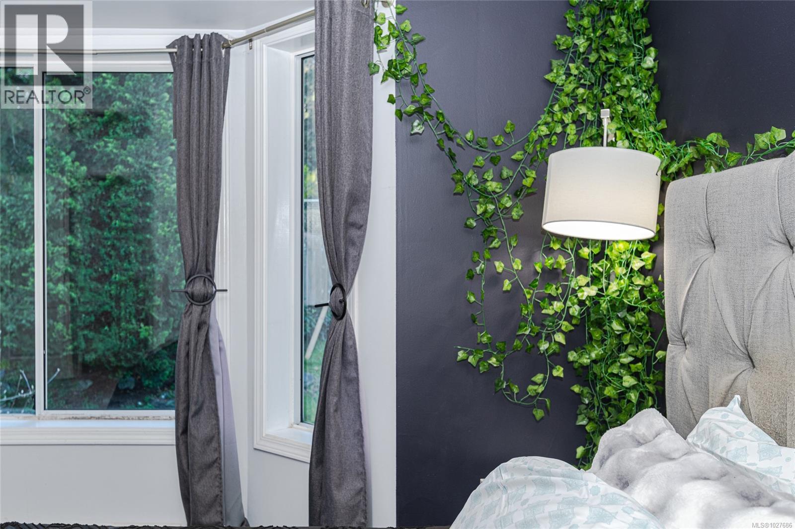  745 Cecil Blogg Drive, Colwood