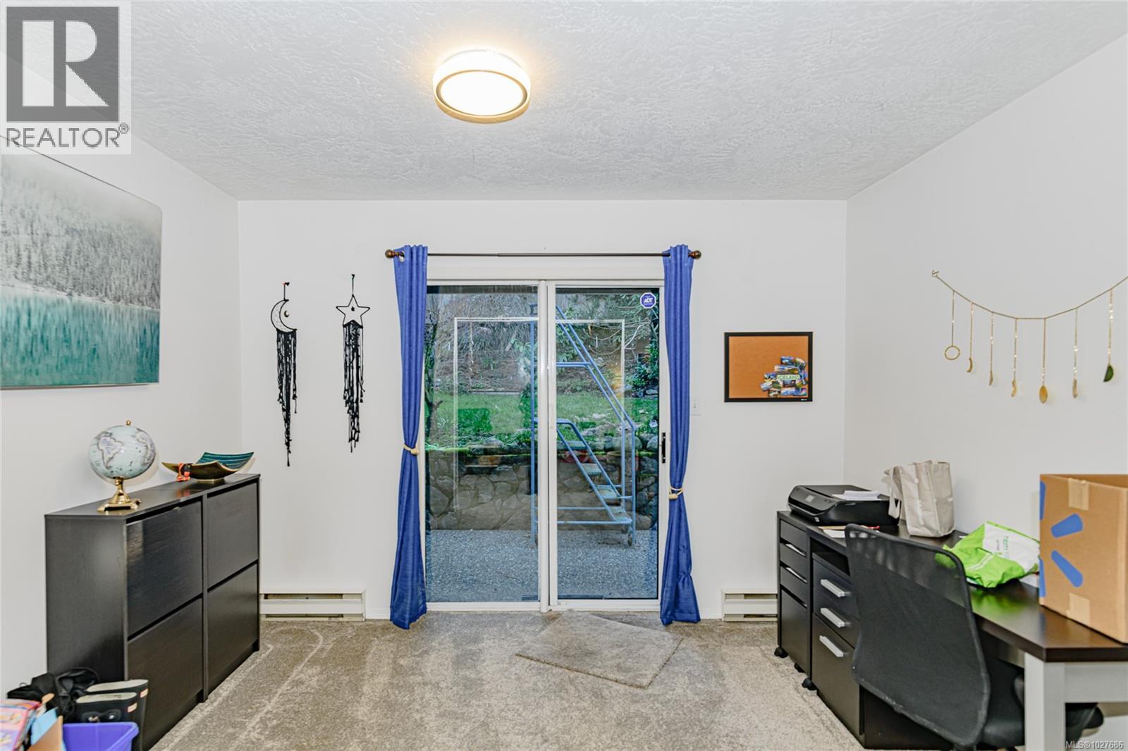  745 Cecil Blogg Drive, Colwood