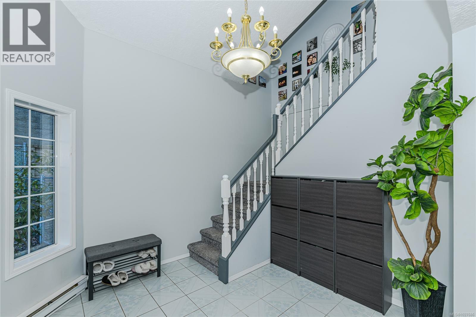  745 Cecil Blogg Drive, Colwood