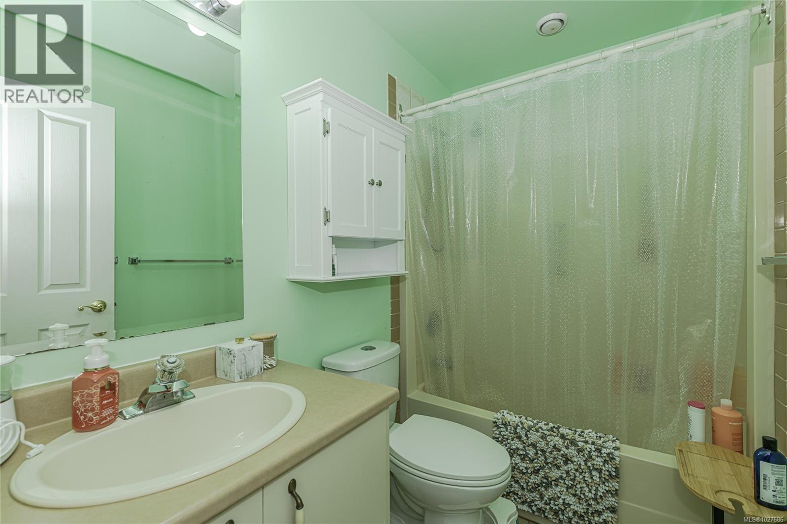  745 Cecil Blogg Drive, Colwood