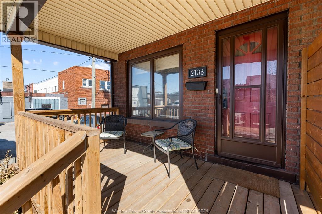 2136 Lincoln ROAD - 28
