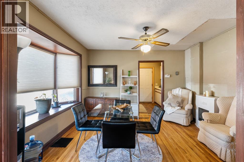 2136 Lincoln ROAD - 5