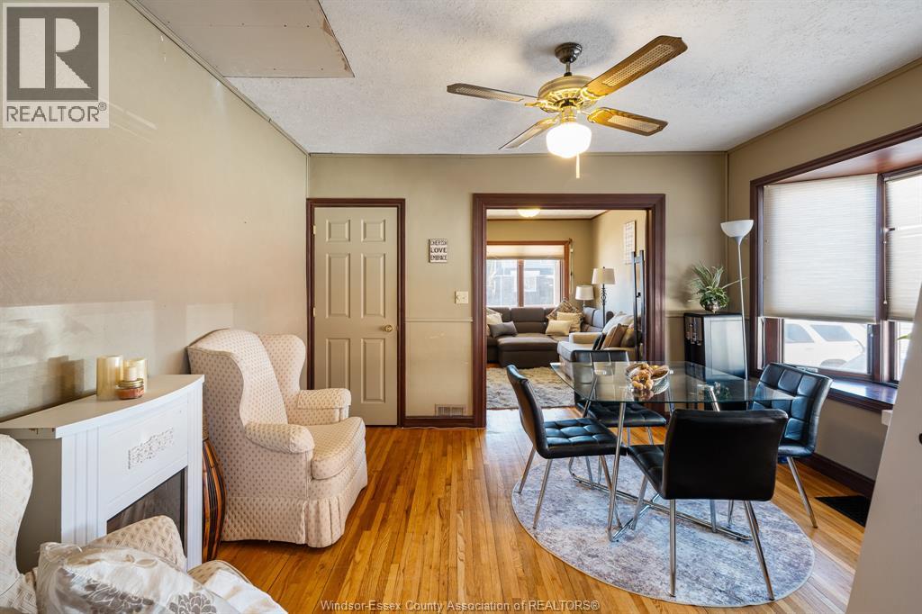 2136 Lincoln ROAD - 8