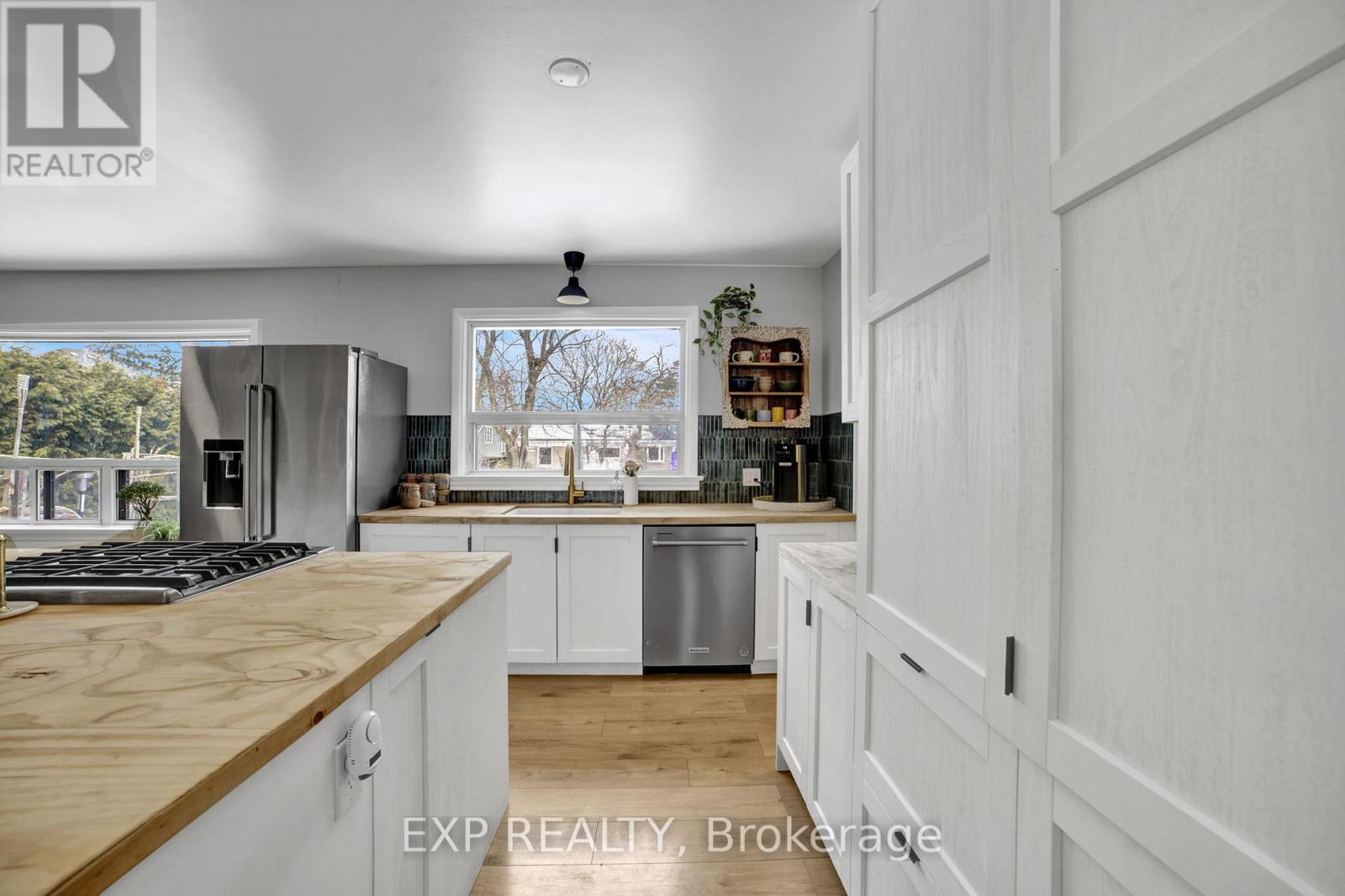 271 LINDEN AVENUE - 14