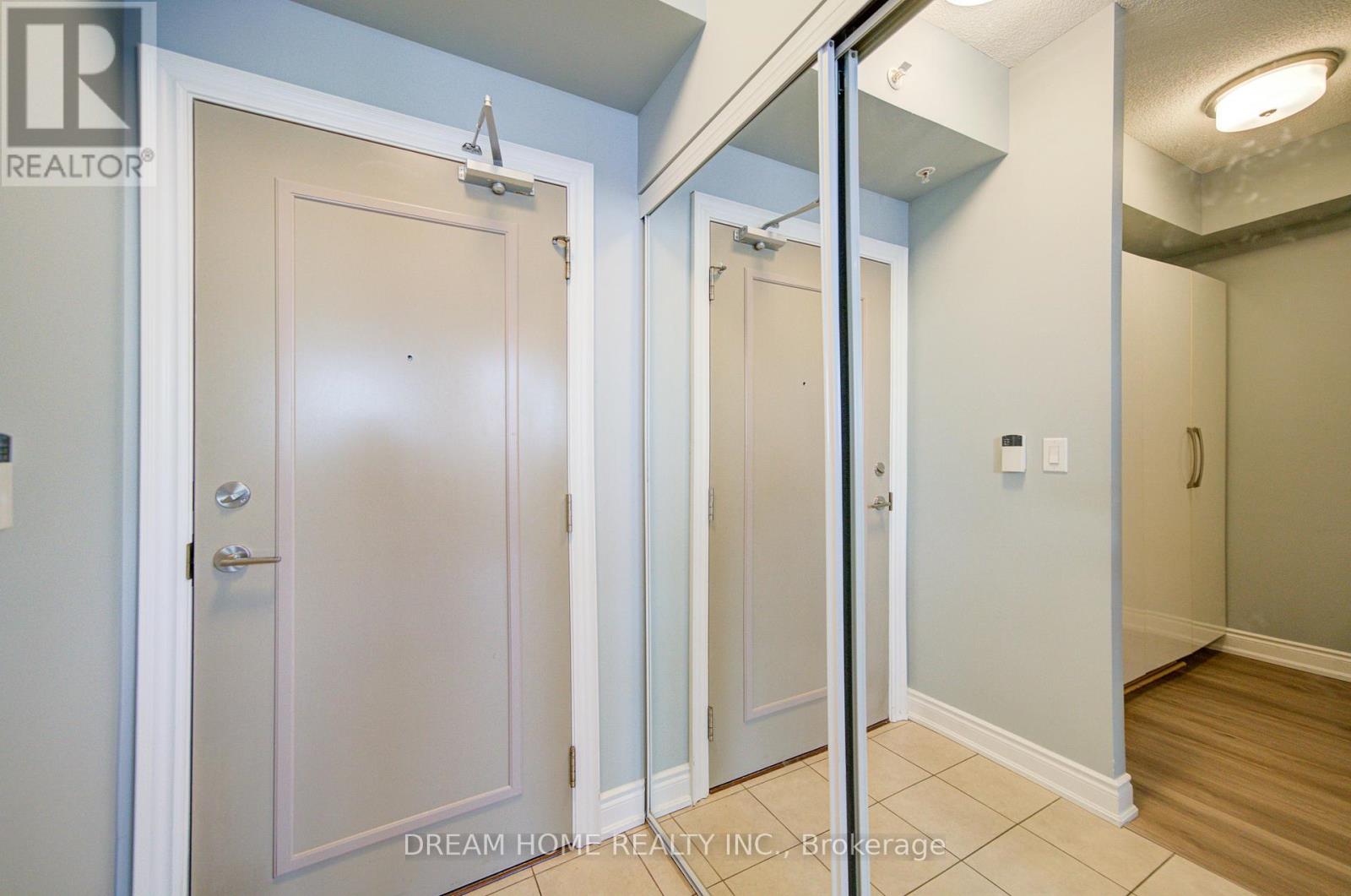 #322 2396 MAJOR MACKENZIE DRIVE - 16