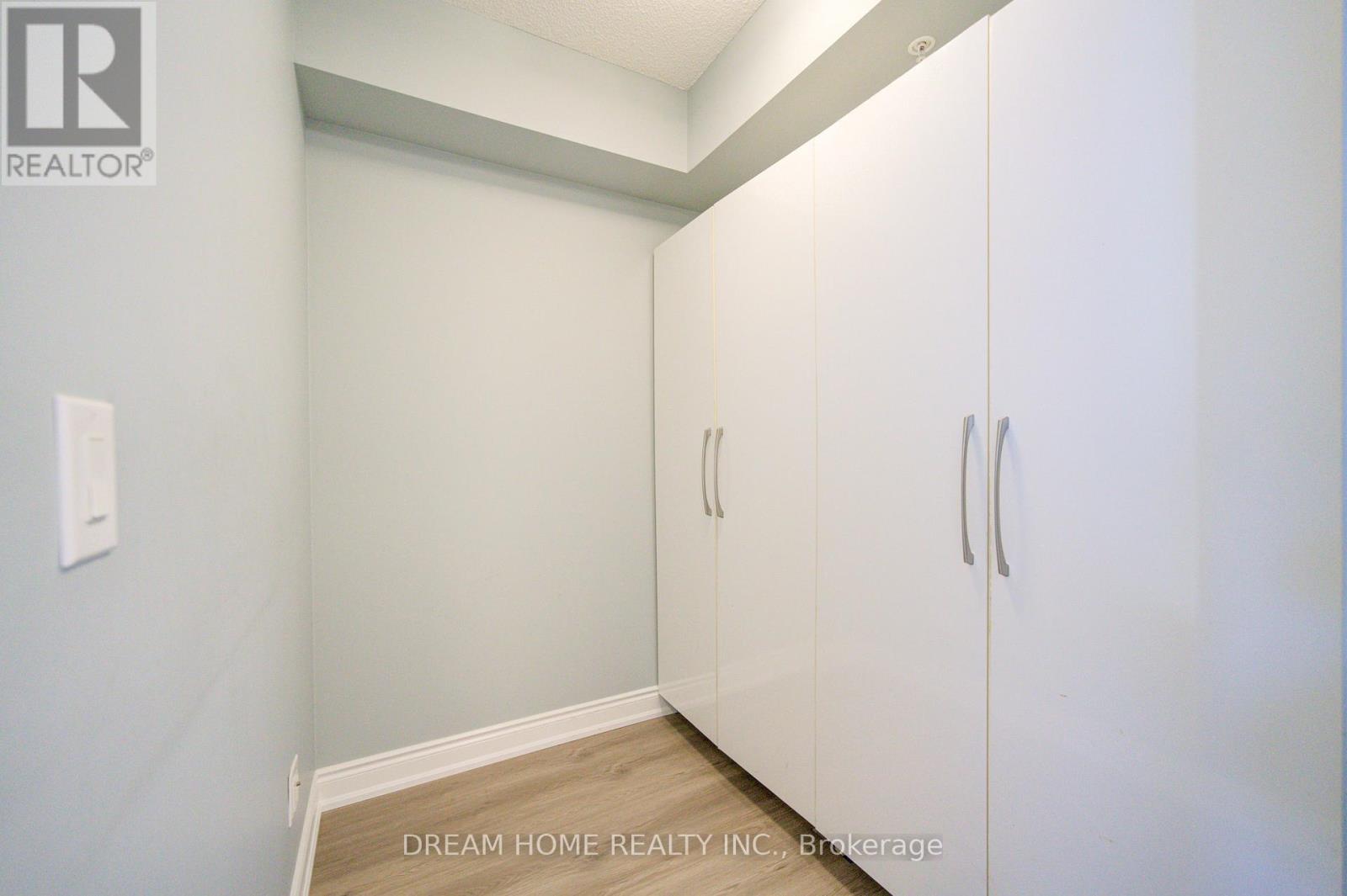 #322 2396 MAJOR MACKENZIE DRIVE - 18