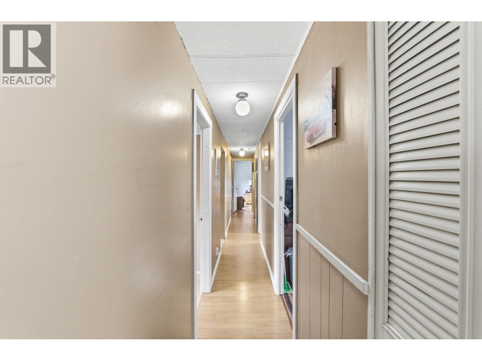 1999 97 Highway S Unit# 197, Kelowna