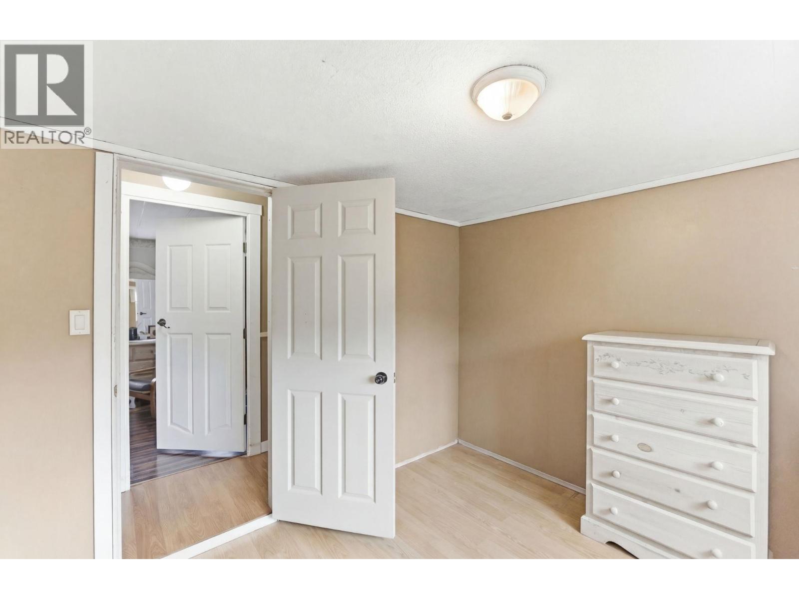 1999 97 Highway S Unit# 197, Kelowna