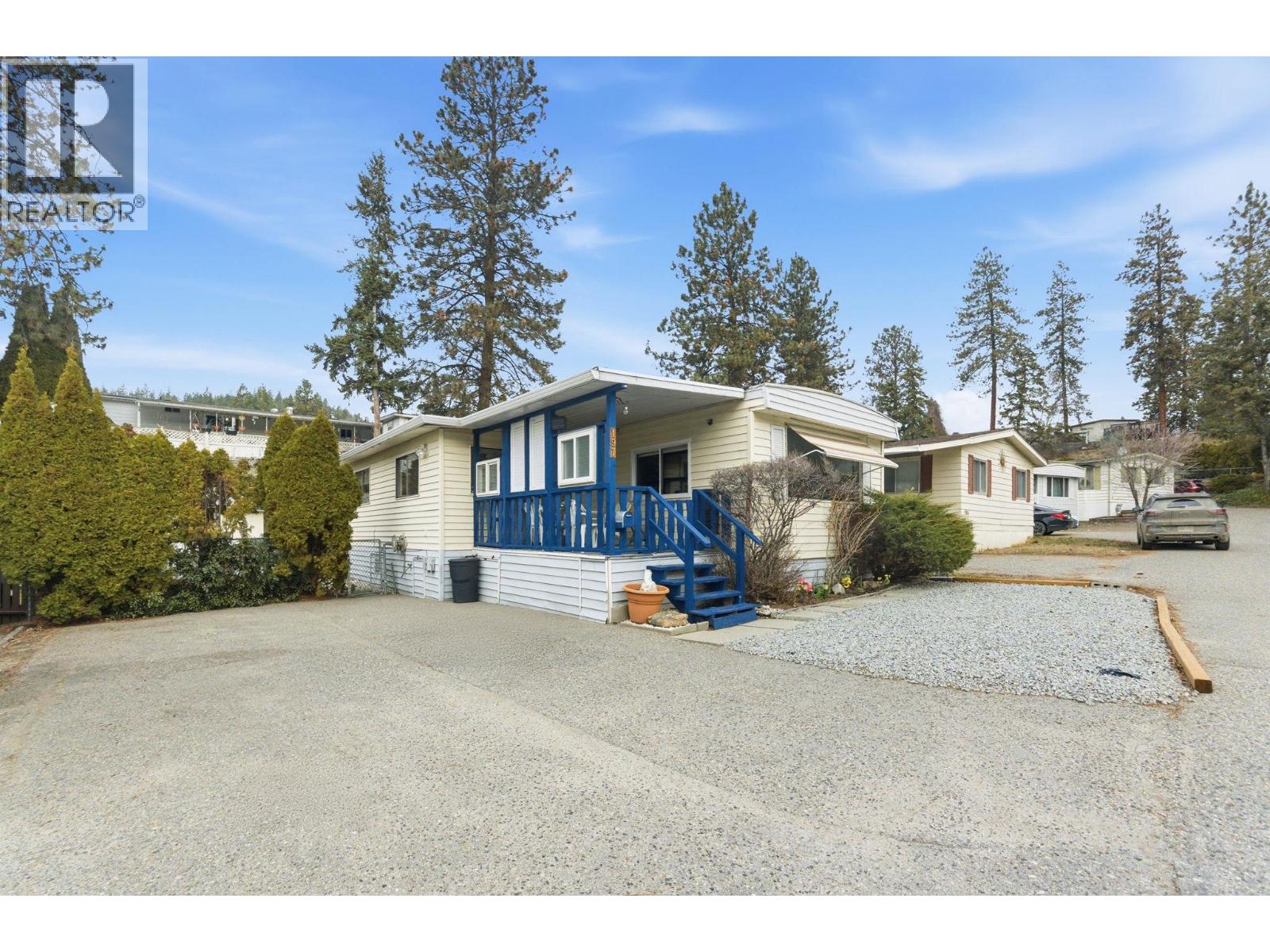 1999 97 Highway S Unit# 197, Kelowna