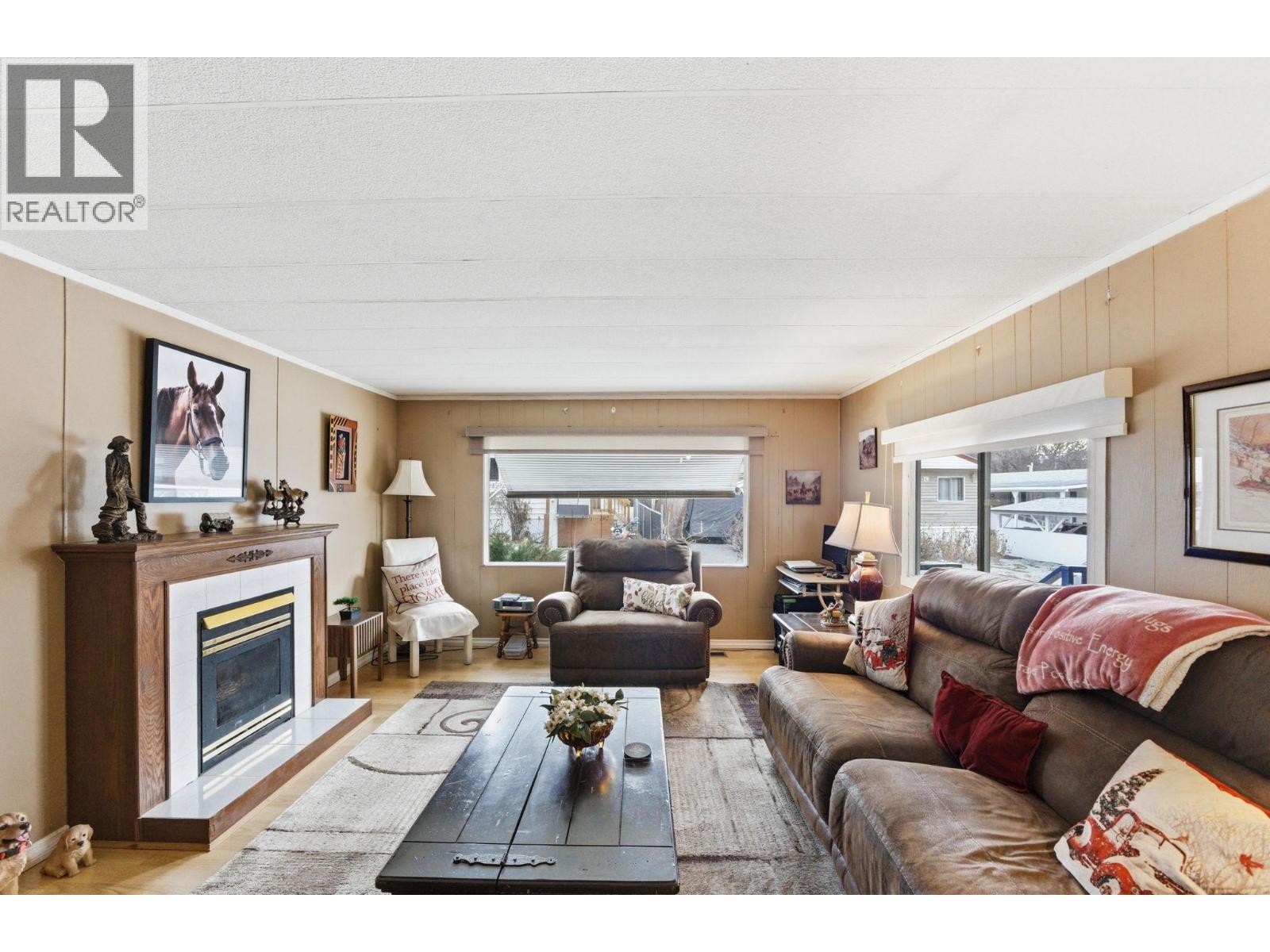 1999 97 Highway S Unit# 197, Kelowna