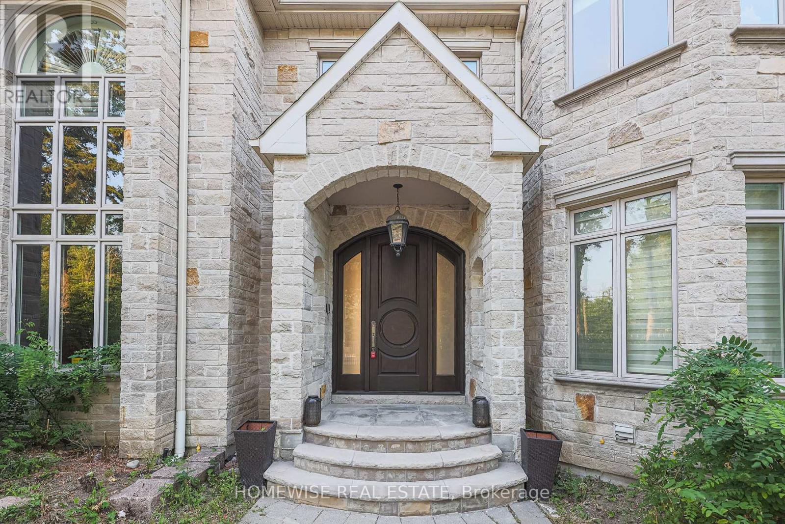 2706 BAYVIEW AVENUE - 2