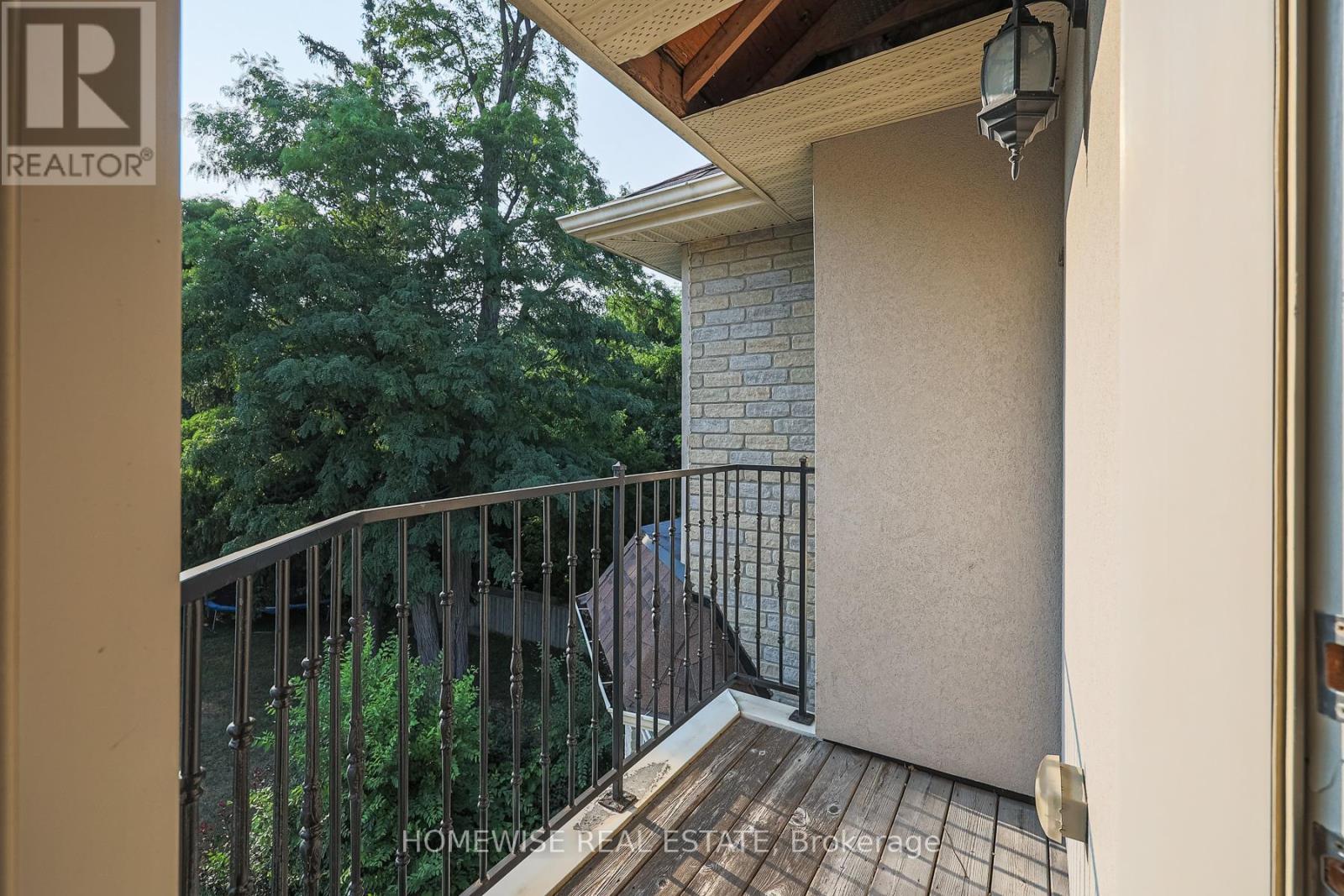 2706 BAYVIEW AVENUE - 36