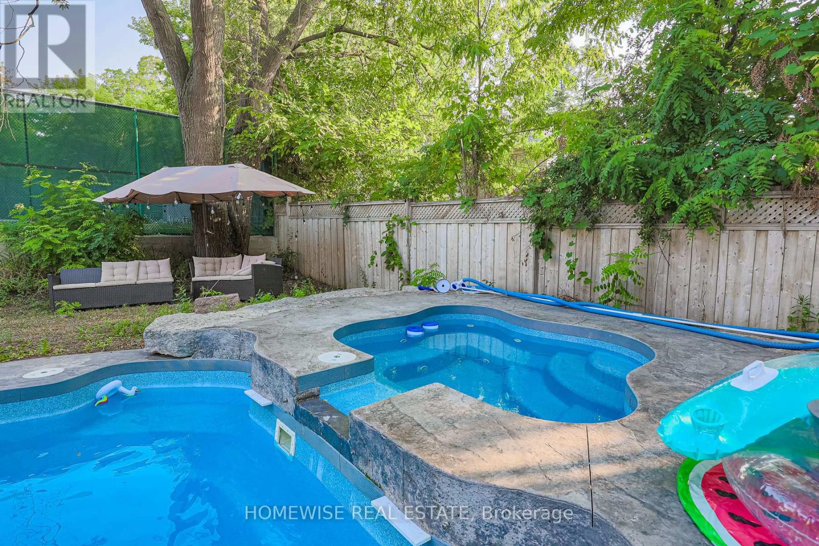 2706 BAYVIEW AVENUE - 48